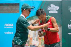 BIB: 160
                            <button type="button" onclick="openModal(21761839)" class="btn btn-primary btn-sm float-right btn-popup" data-toggle="modal" data-target=".modal-high-quality">
                        <i class="fas fa-shopping-cart"></i> Add to Cart
                    </button>
                                            <button type="button" onclick="isThisMe(21761839, true)" class="btn btn-success btn-sm float-right btn-popup btn-isme hidden" data-toggle="tooltip" data-placement="bottom" title="นี่คือรูปของคุณใช่ไหม คลิกที่นี่เพื่อเอาเข้าอัลบั้ม">
                        <i class="fas fa-plus"></i> Add to album
                    </button>
                    <button type="button" onclick="isThisMe(21761839, false)" class="btn btn-warning btn-sm float-right btn-popup btn-isnotme hidden">
                        <i class="fas fa-ban"></i> Remove from album
                    </button>